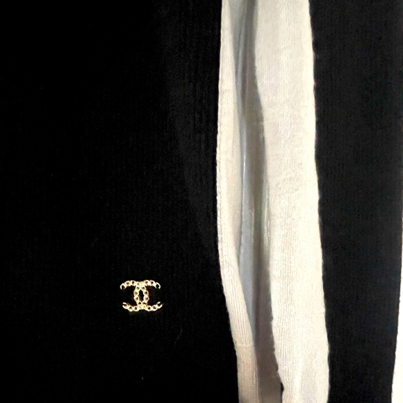 CHANEL Ski collection 2023 wool jumper - Picture 10 of 14